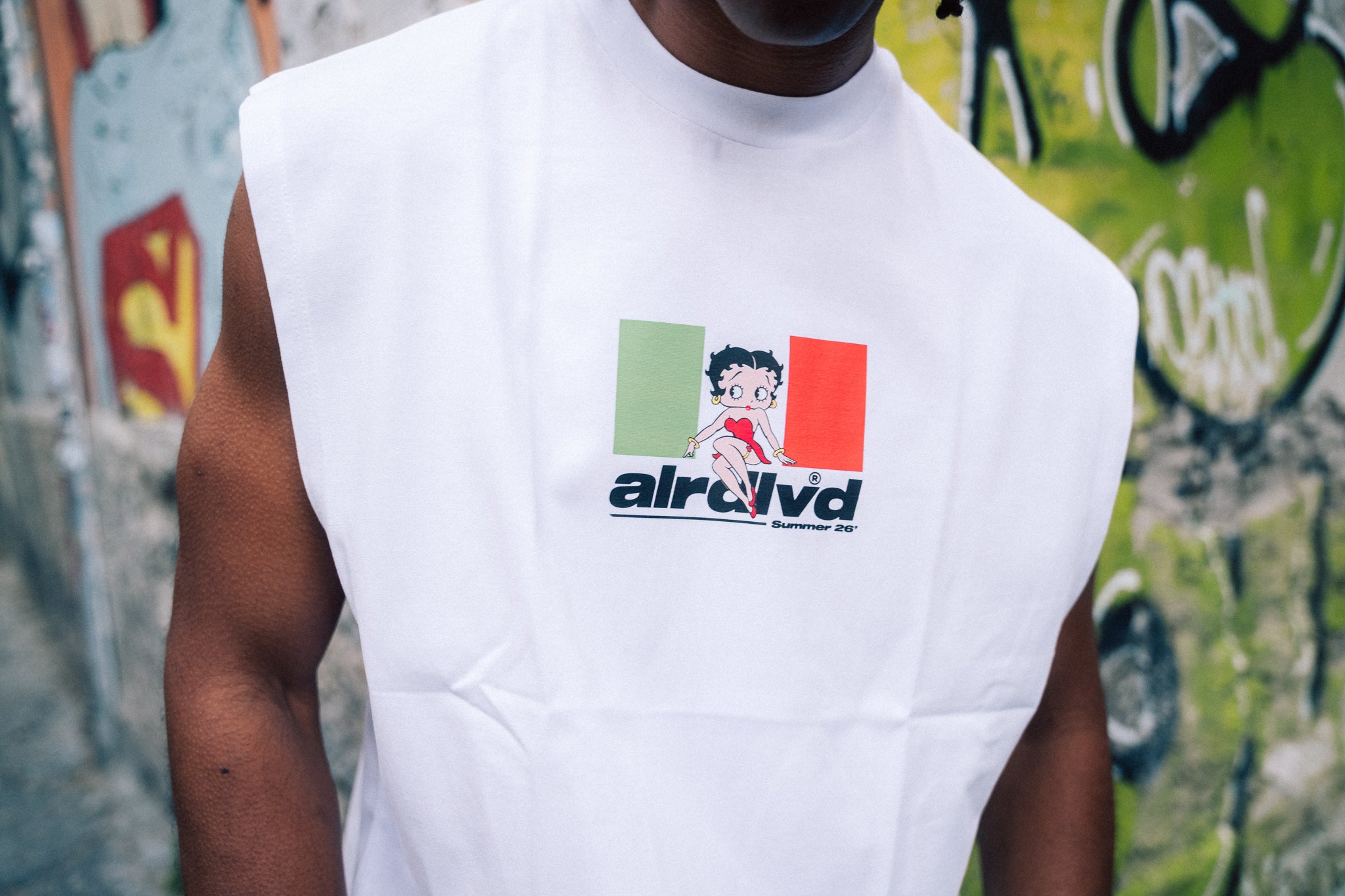 "Found Love in Italy" White Sleeveless™ S/s 2026