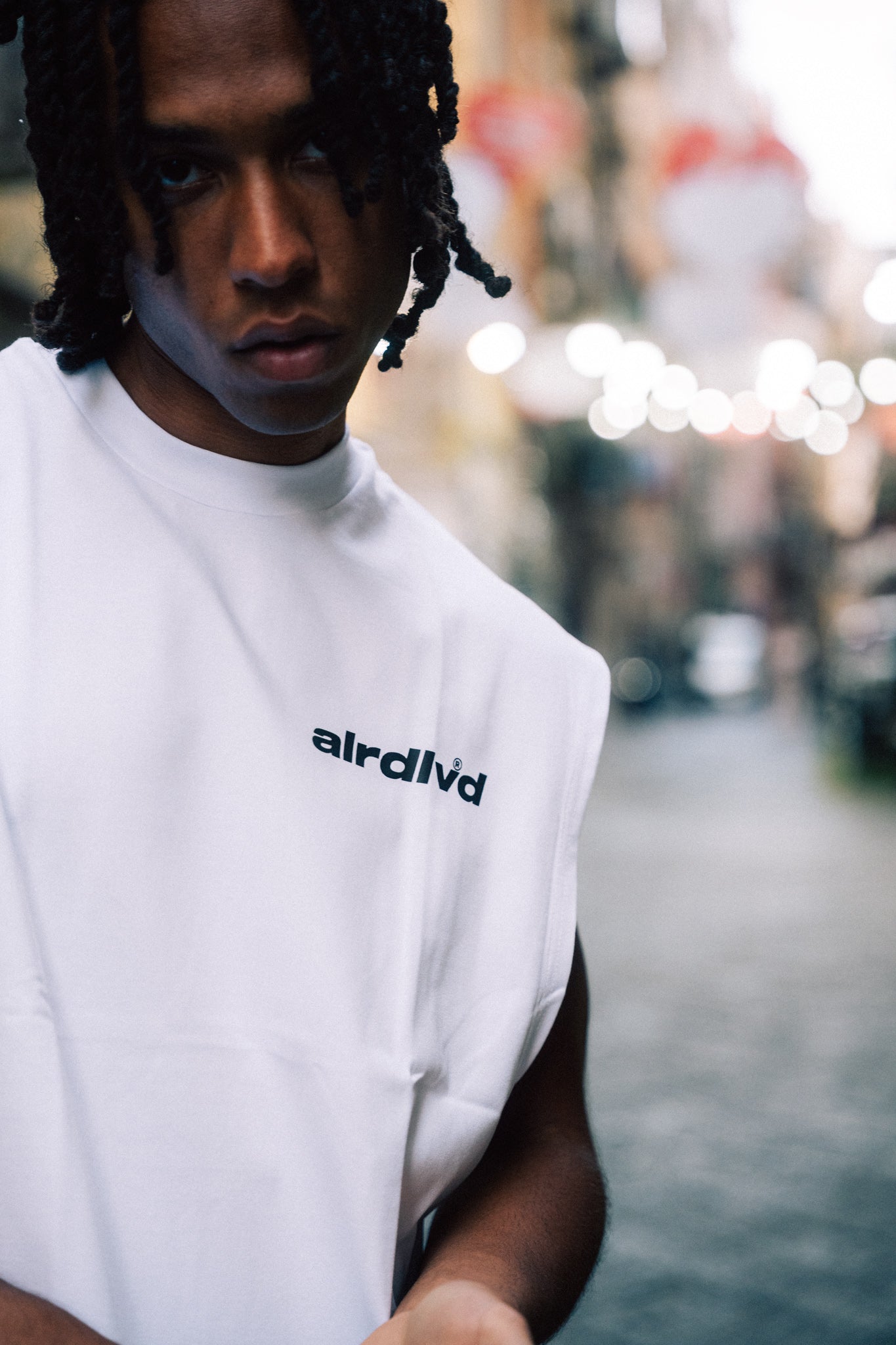 "alrdlvd" White Sleeveless™ S/s 2026